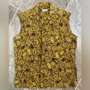 Men's Tropical Sleeveless Button Down